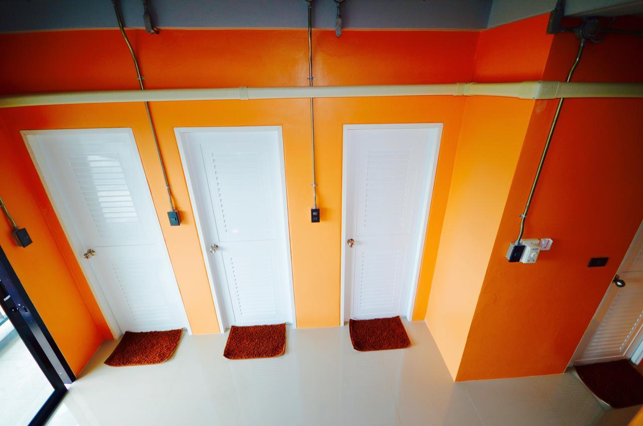 Nomad Hostel Krabi town Exteriör bild