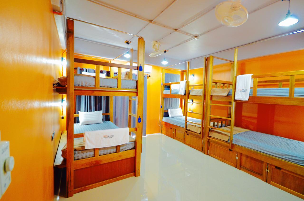 Nomad Hostel Krabi town Exteriör bild