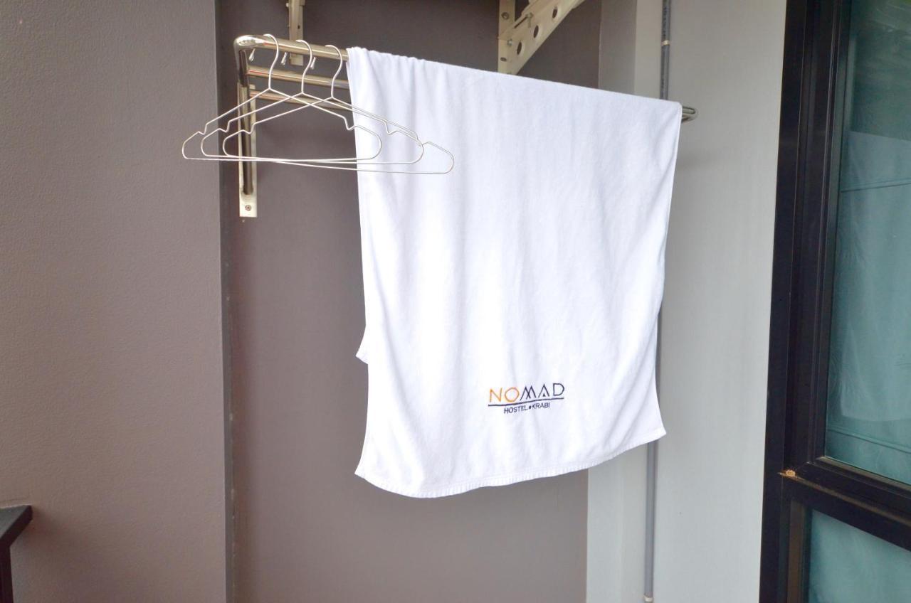 Nomad Hostel Krabi town Exteriör bild